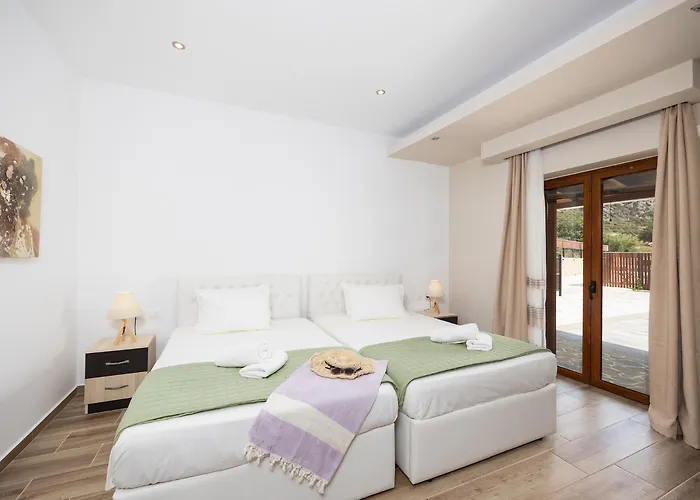 Villa Reggina Atsoupades